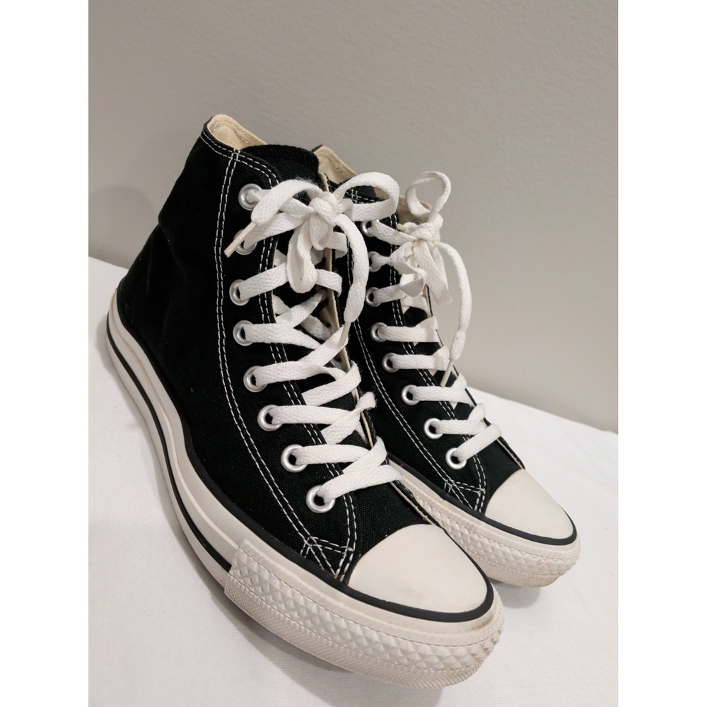Converse Chuck Taylor All Star High Top Black White Sneakers 19160 Womens 8.5